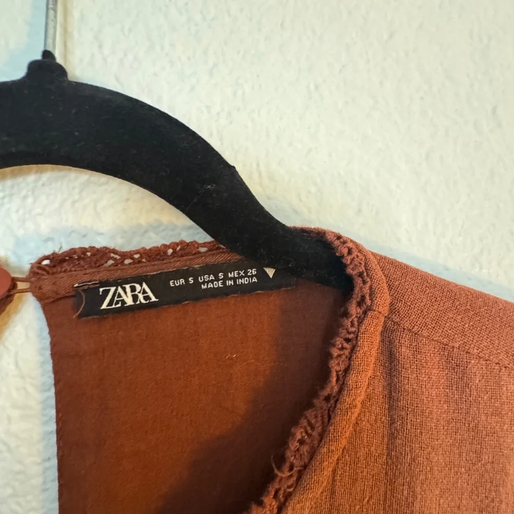 Zara Brown Smocked Tiered Sundress with Bishop Sleeves - Picture 7 of 8